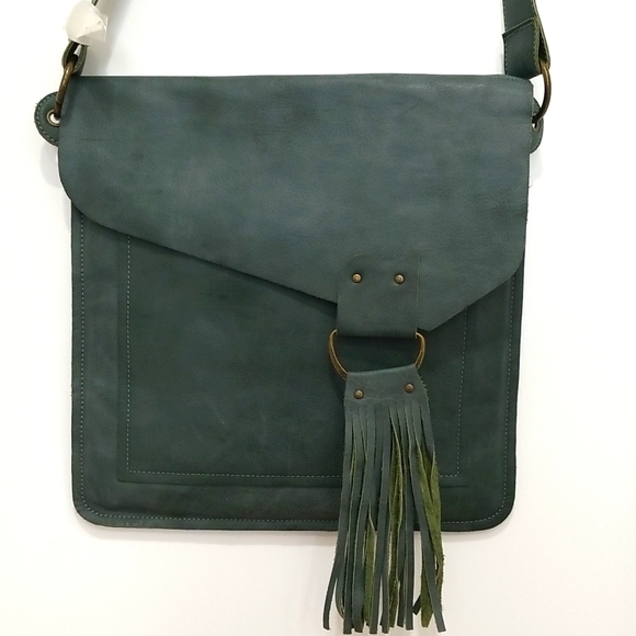 Handbags - Leather green boho crossbody fringed flap purse NWOT